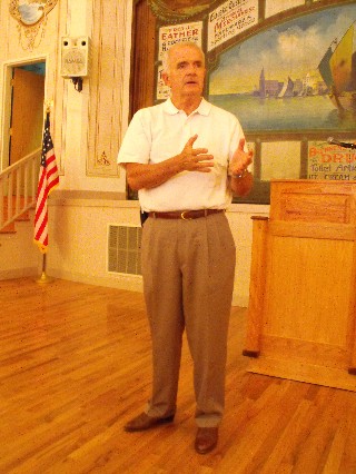 governor_jim_gibbons_at_eureka_opera_house.jpg